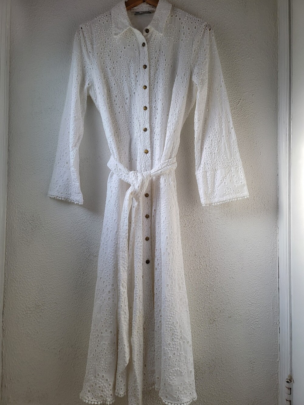 Zara 46"L Midi White Dress Metal Buttons Embroidered Eyelets Belt, Lined, Sz XL - Picture 4 of 16